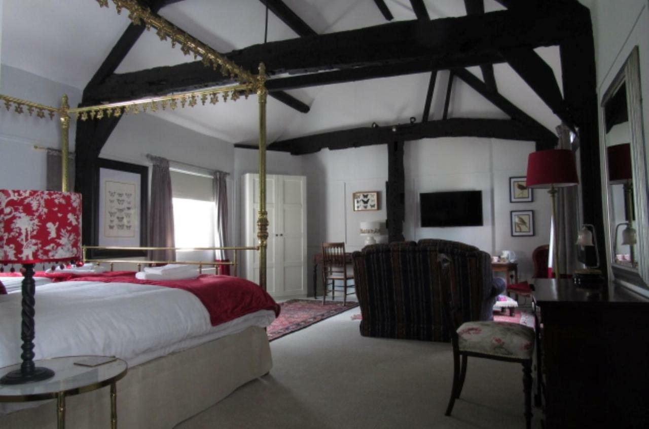 The Old Vicarage Hotel & Restaurant Bridgwater Exteriér fotografie The interior of the hotel